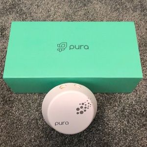 Pura fragrance dispenser